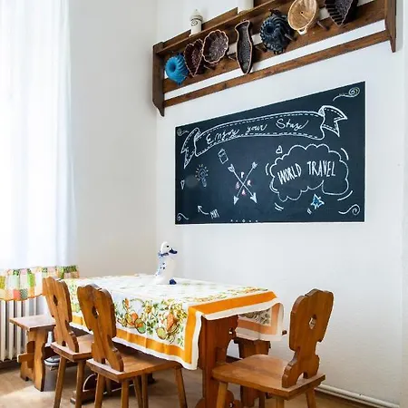 דירה Large 3 Bdr In The Heart Of פראג